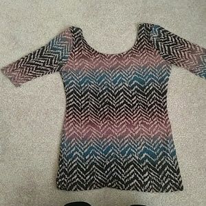 Colorful fitted shirt